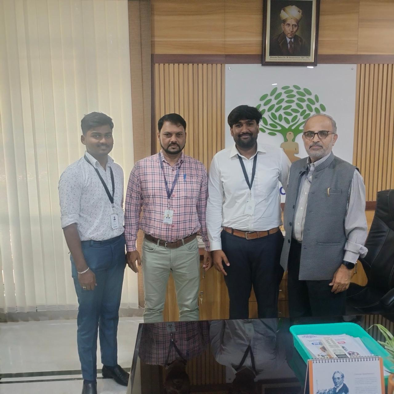 Internship 2024 — Internship Cohort Moment