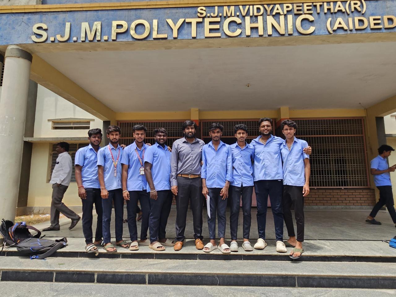 Internship 2024 — Internship Cohort Moment